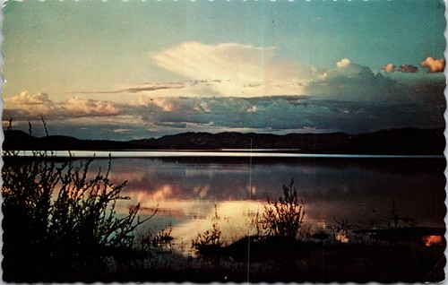 Vintage postcard lake barge - lake, le