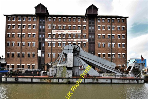 Photo gloucester docks - photo, a2