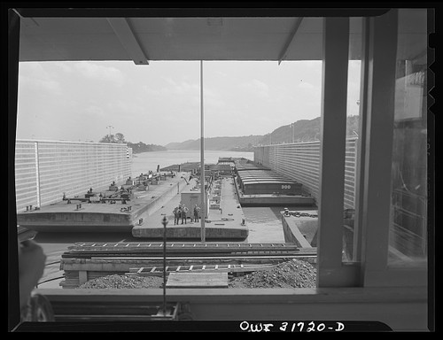 Photo gallipolis ohio 1943 - photo:gallipolis,