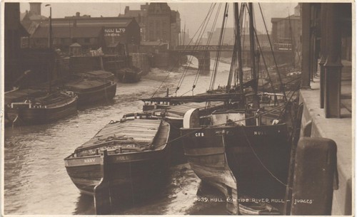 Hull low tide - low, tide,