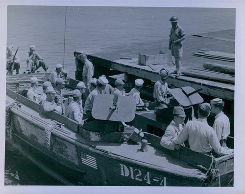 1945 wwii landing - landing, barge