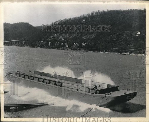 1947 press photo - photo, &