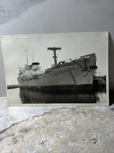 Photo navy floating - photo,