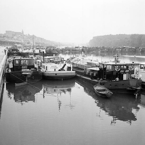 View barge dam - view,