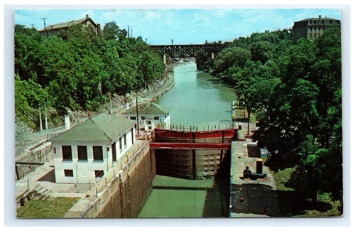 Locks erie barge canal - locks,