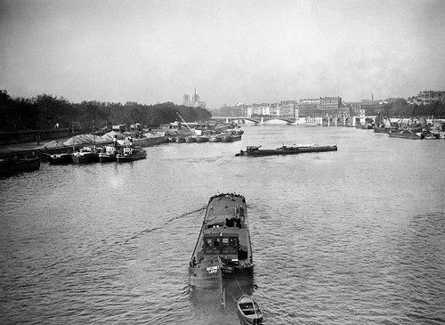 Boats and barges - , seine